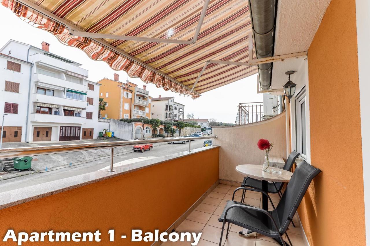Apartments Juric เวอร์ซาร์ ภายนอก รูปภาพ