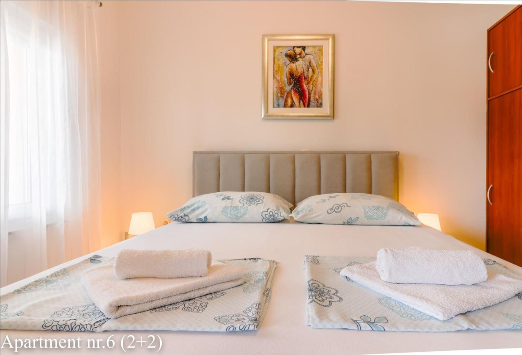Apartments Juric เวอร์ซาร์ ภายนอก รูปภาพ