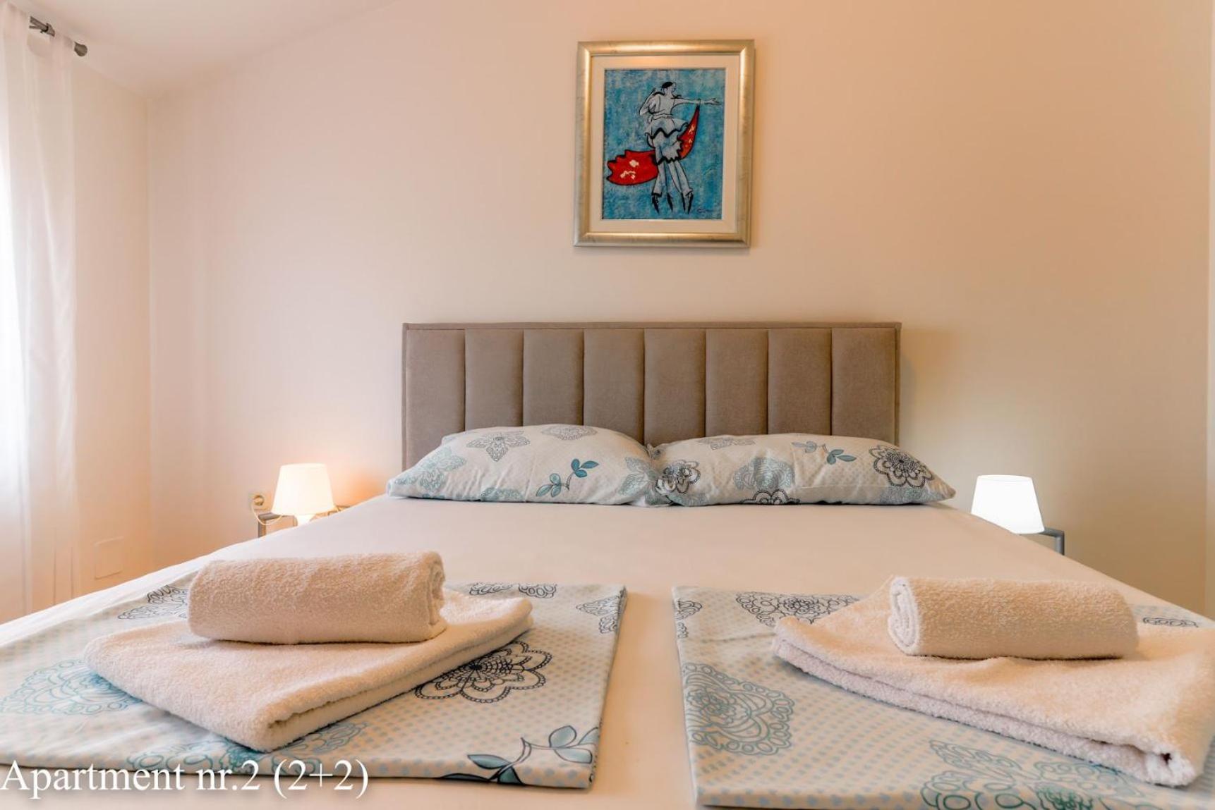 Apartments Juric เวอร์ซาร์ ภายนอก รูปภาพ
